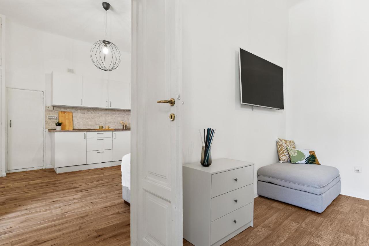 ミラノNavigli Charming Flatアパートメント エクステリア 写真